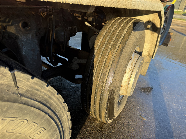 Scania 114G 380 8x2*6 Assmann 14 m3 Slamsuger