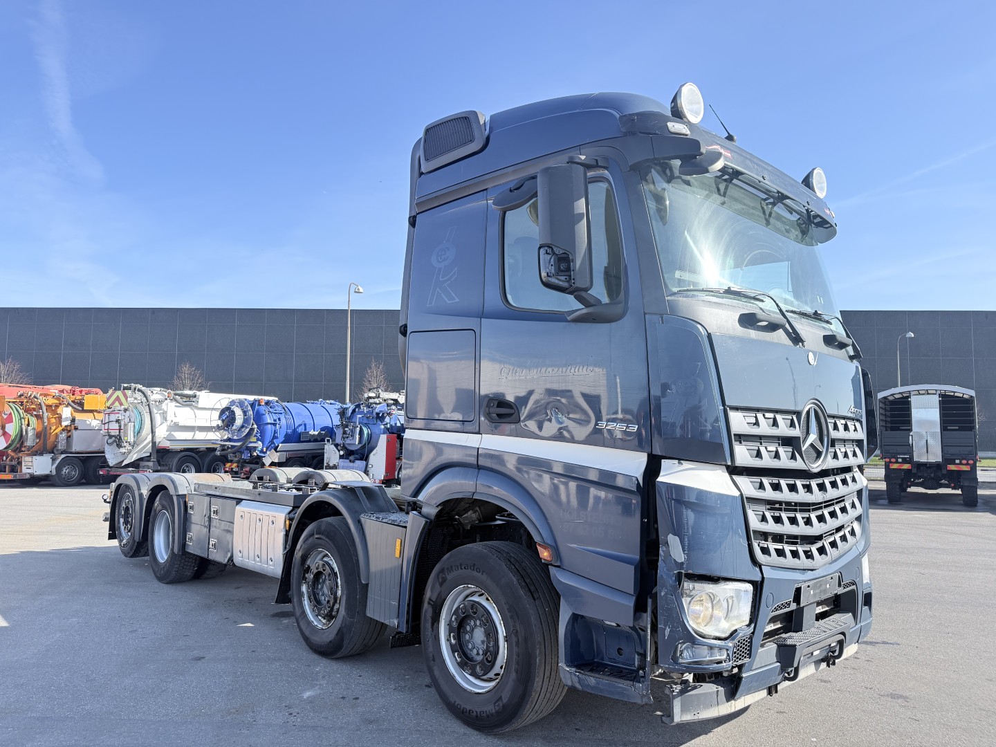 Mercedes Arocs 3253 8x2*6 Euro 6 Chassis