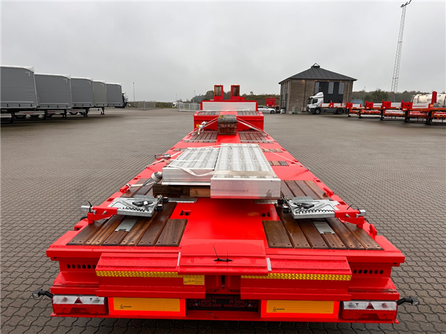 Kässbohrer SLS J3 Maskintrailer