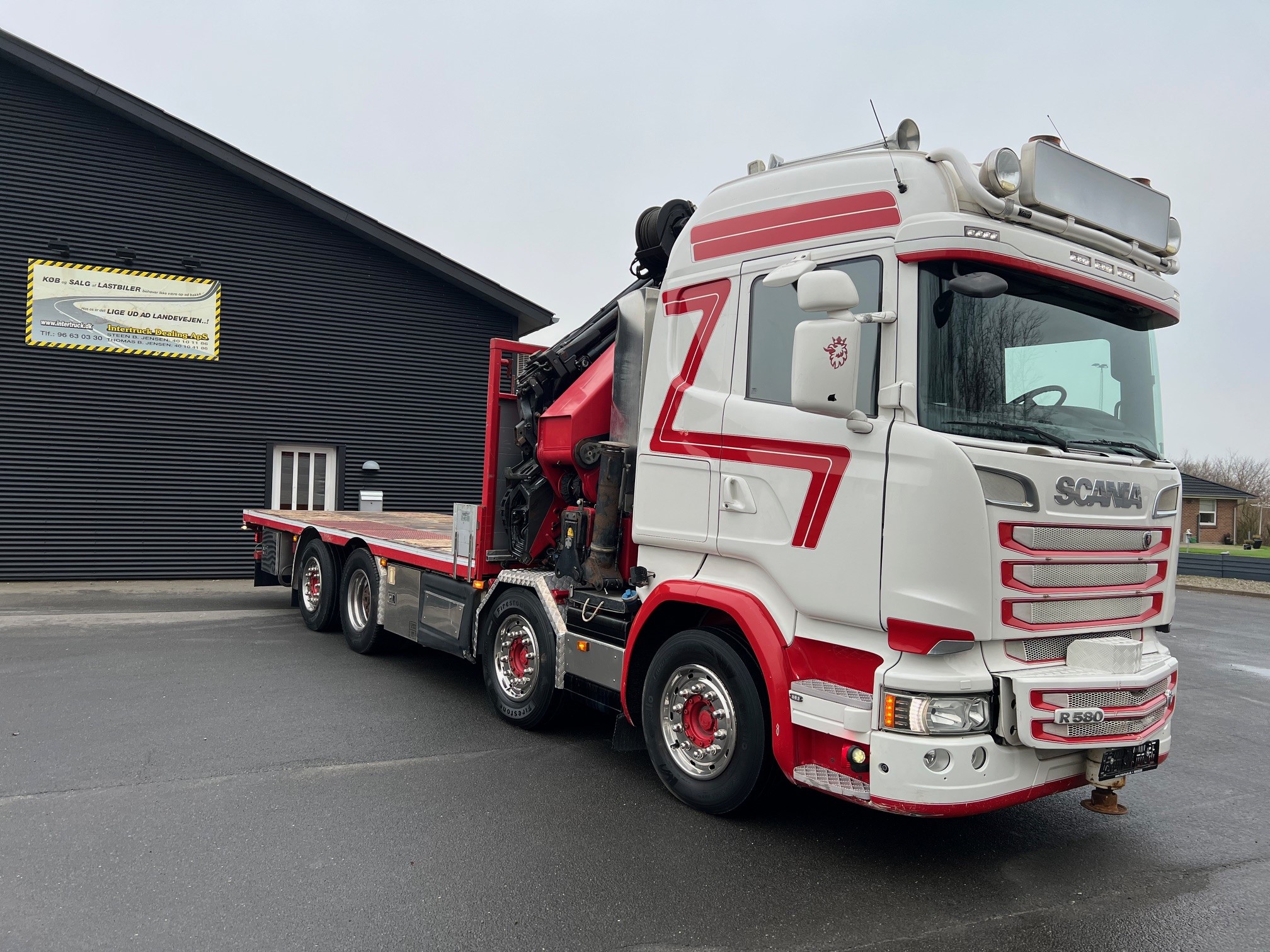 Scania R580 8X2*6 HMF 6020 OK6 + Jib