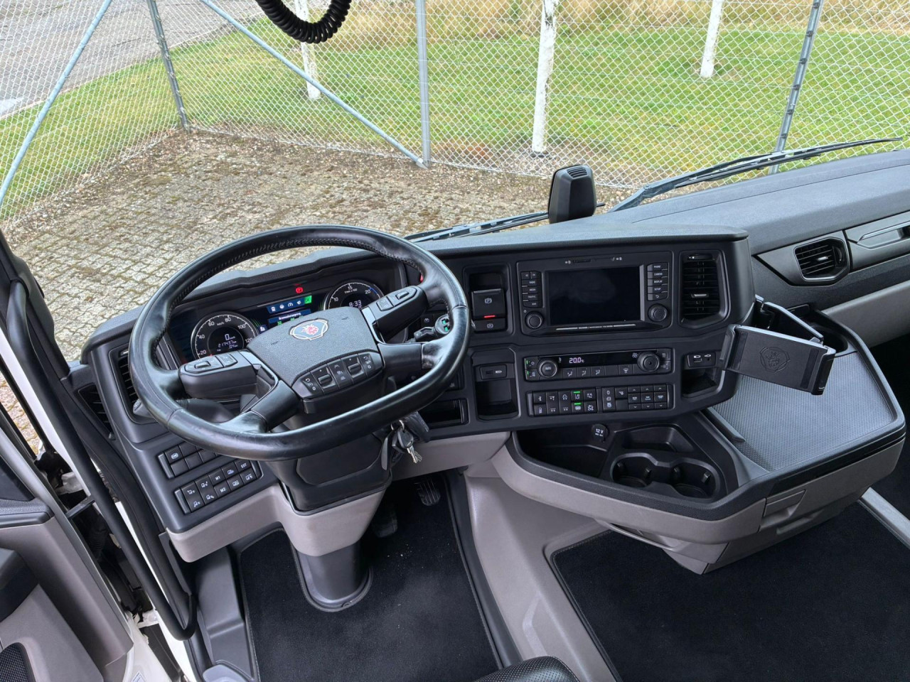 Scania R 560 A6x2NB - 2 streng hydraulik