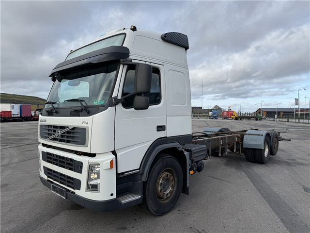 Volvo FM340 6x2 Globetrotter