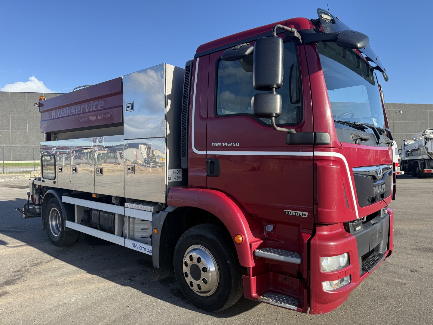 MAN TGM 14.250 4x2 VM-Tarm 5.600 l. Rustfri stål PED Kombi / Euro 6