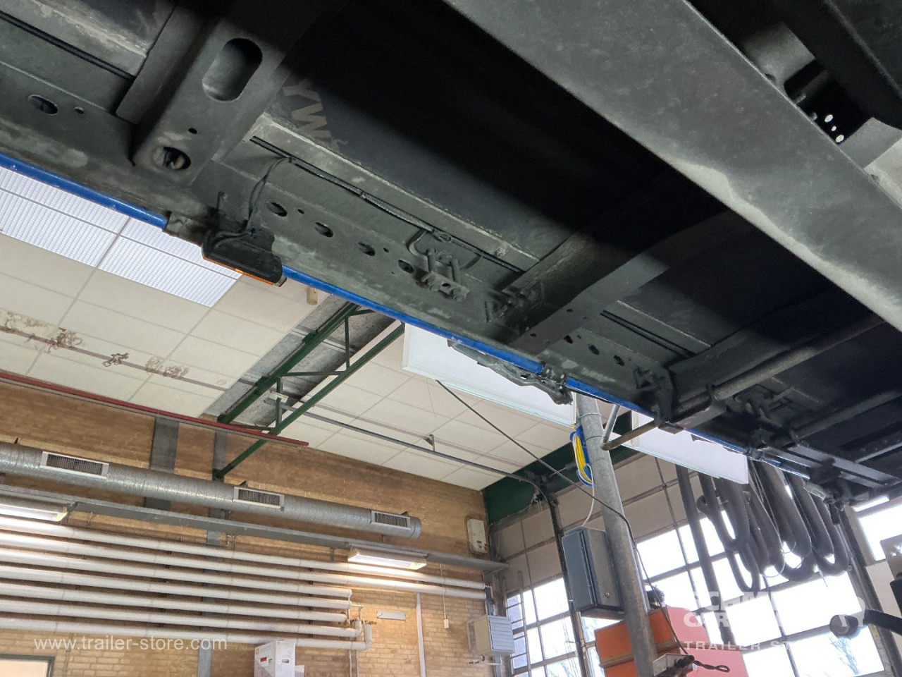 Schmitz Semi Curtainsider Standard