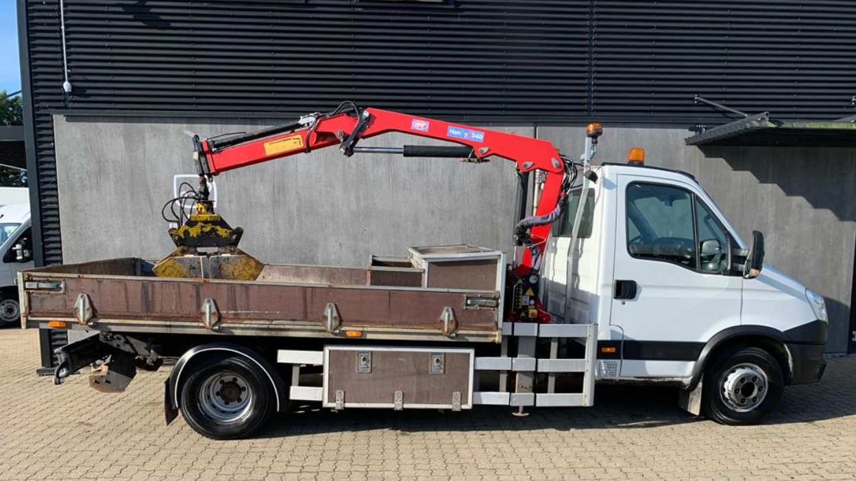 Iveco Daily 70C17C lad/kran