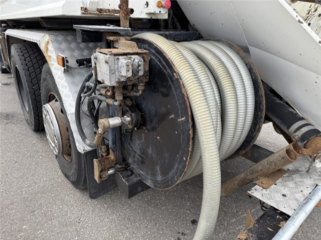 Scania P380 LB6x2*4 Hvidtved Larsen FlexLine 310