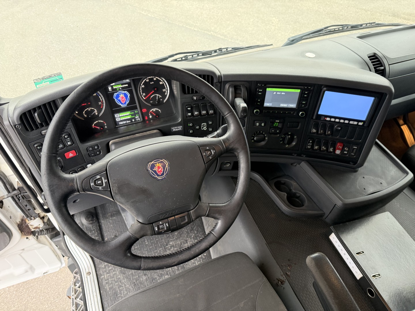 Scania G450 8x2*6 24.000 l. ADR Tank Euro 6