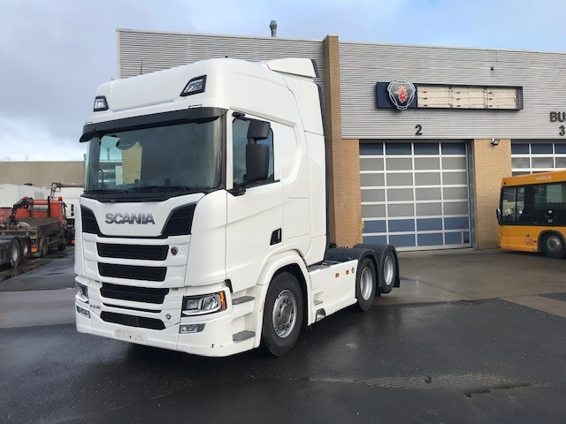 Scania R530