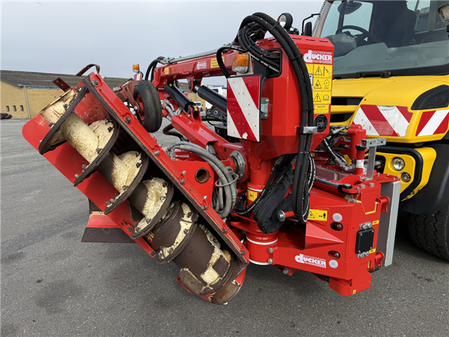 Unimog U427 4x4 Tip / Dücker Fräse BRS 15