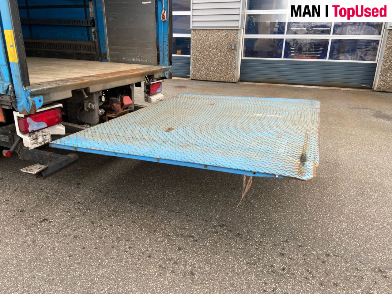 MAN TGX 26.470 6X2-2 LL