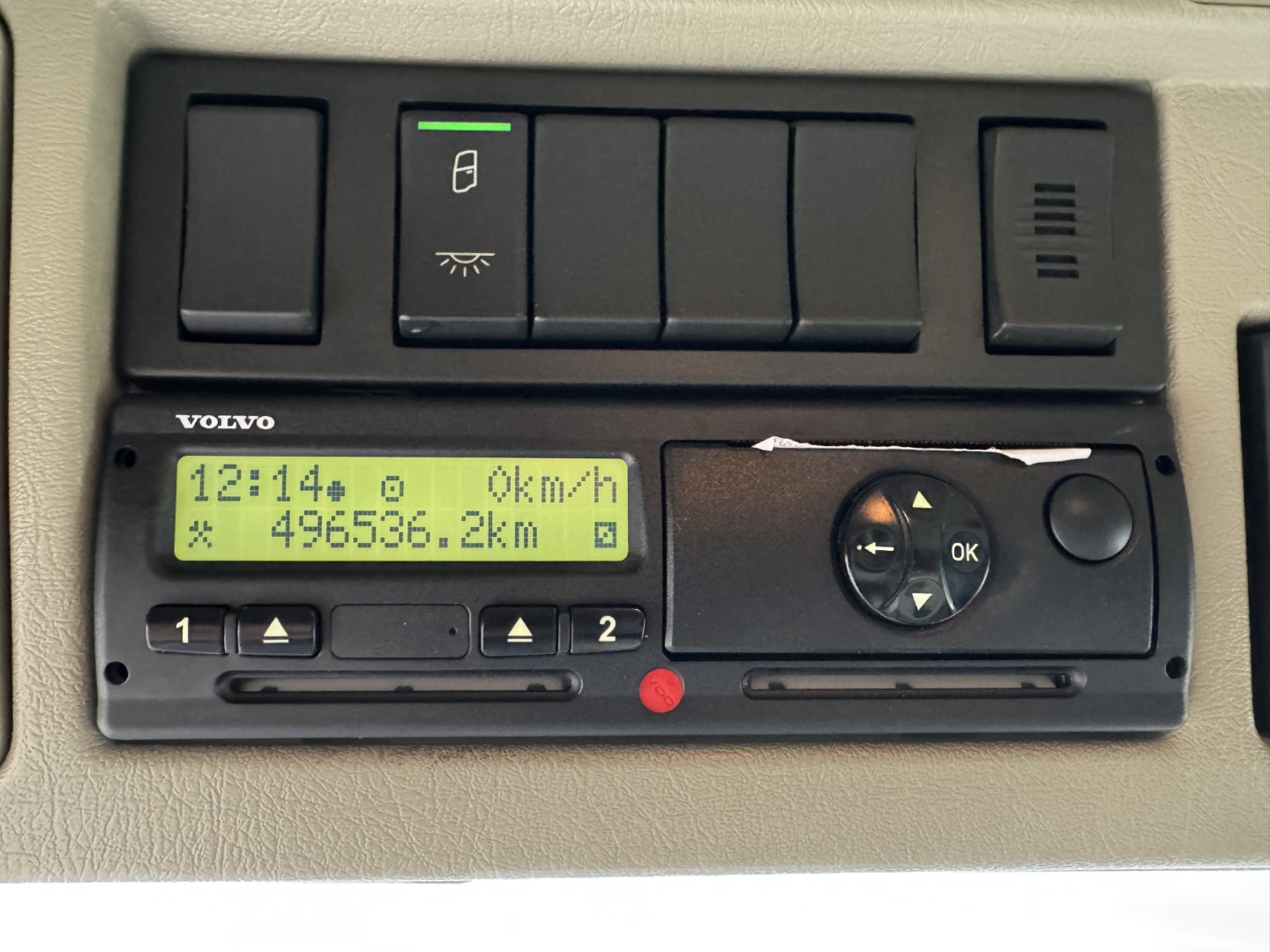 Volvo FM330 6x2*4 Carrier Supra 1250 Mt 9,9m (defekt kølemaskine)