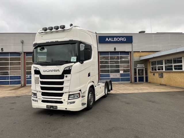 Scania S590