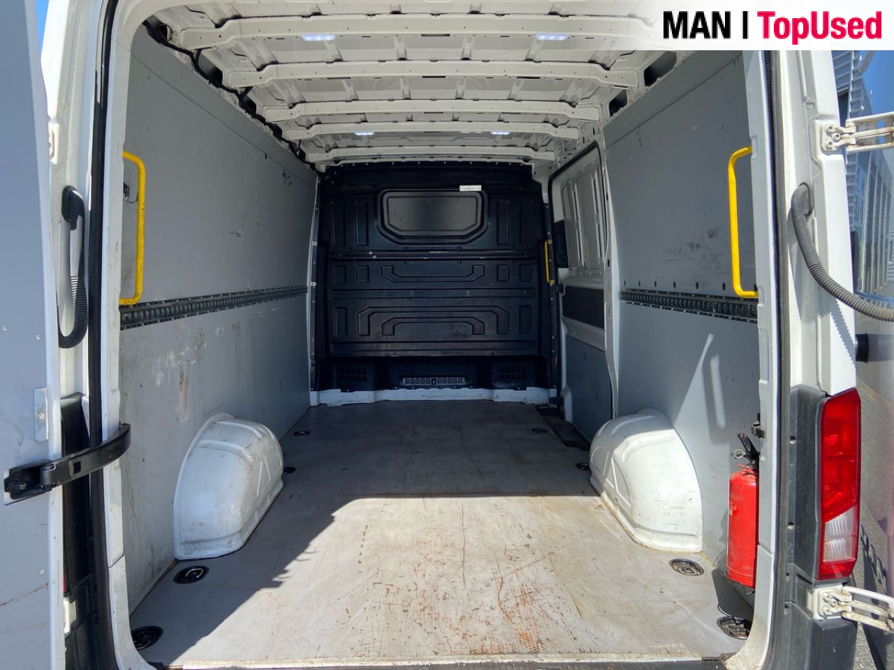 MAN TGE 3.180 4X2F SB