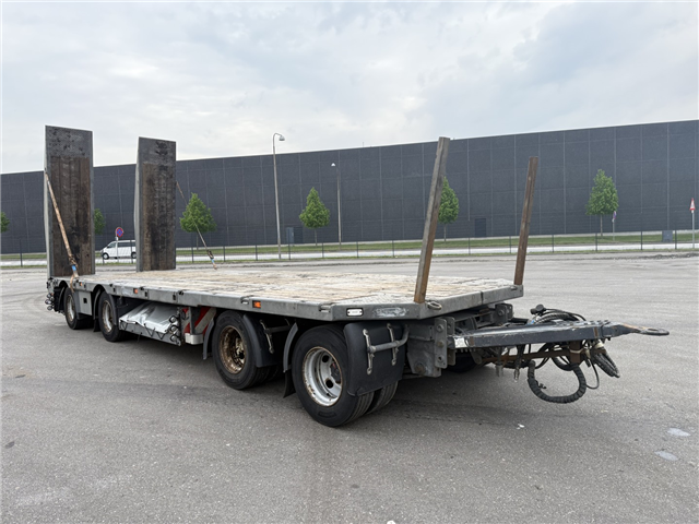 MTDK 30 t. Maskinanhænger m/hydr. ramper