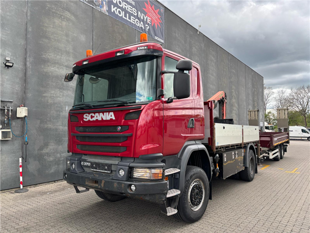 Scania G 370 CB4x4HHZ Crane/Tip with hanger