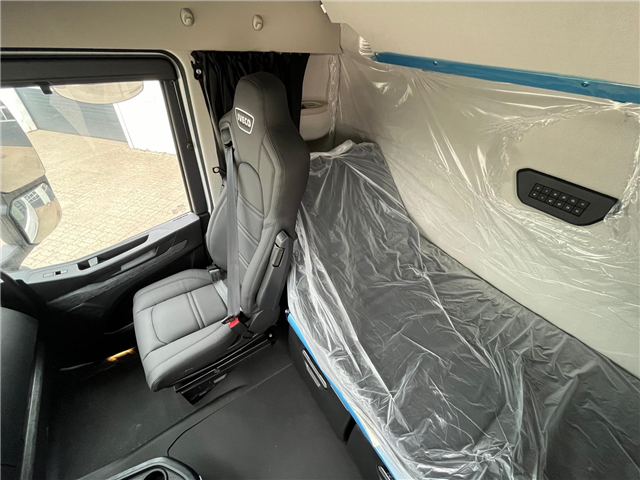 Iveco S WAY 490Hp Fuel edition