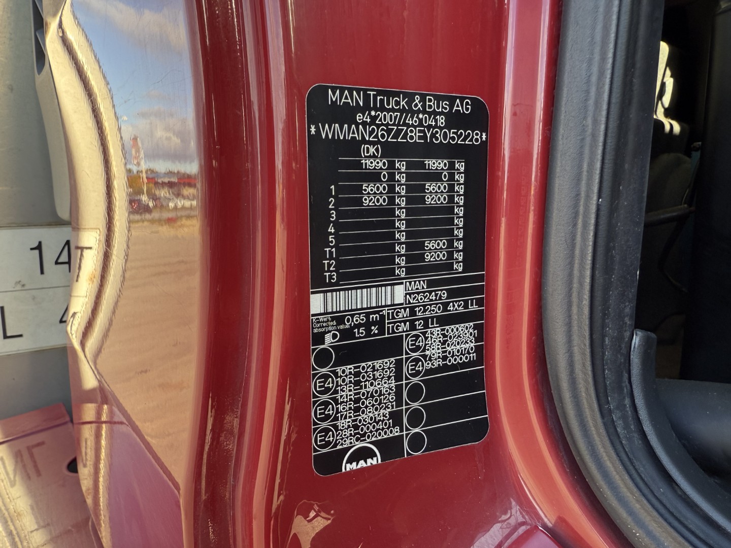 MAN TGM 14.250 4x2 VM-Tarm 5.600 l. Rustfri stål PED Kombi / Euro 6