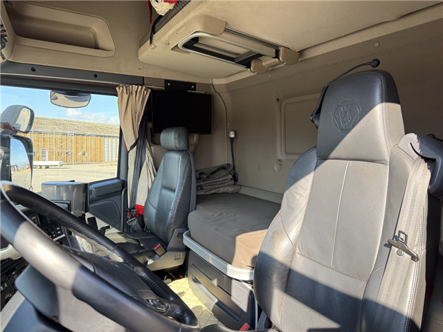 Scania R580 8x4*4 Kesla 21127 Skovbil