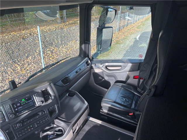 Scania R 530 A6x2NB m. 2 streng hydraulik