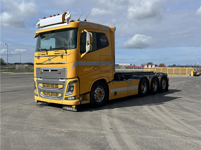 Volvo FH16