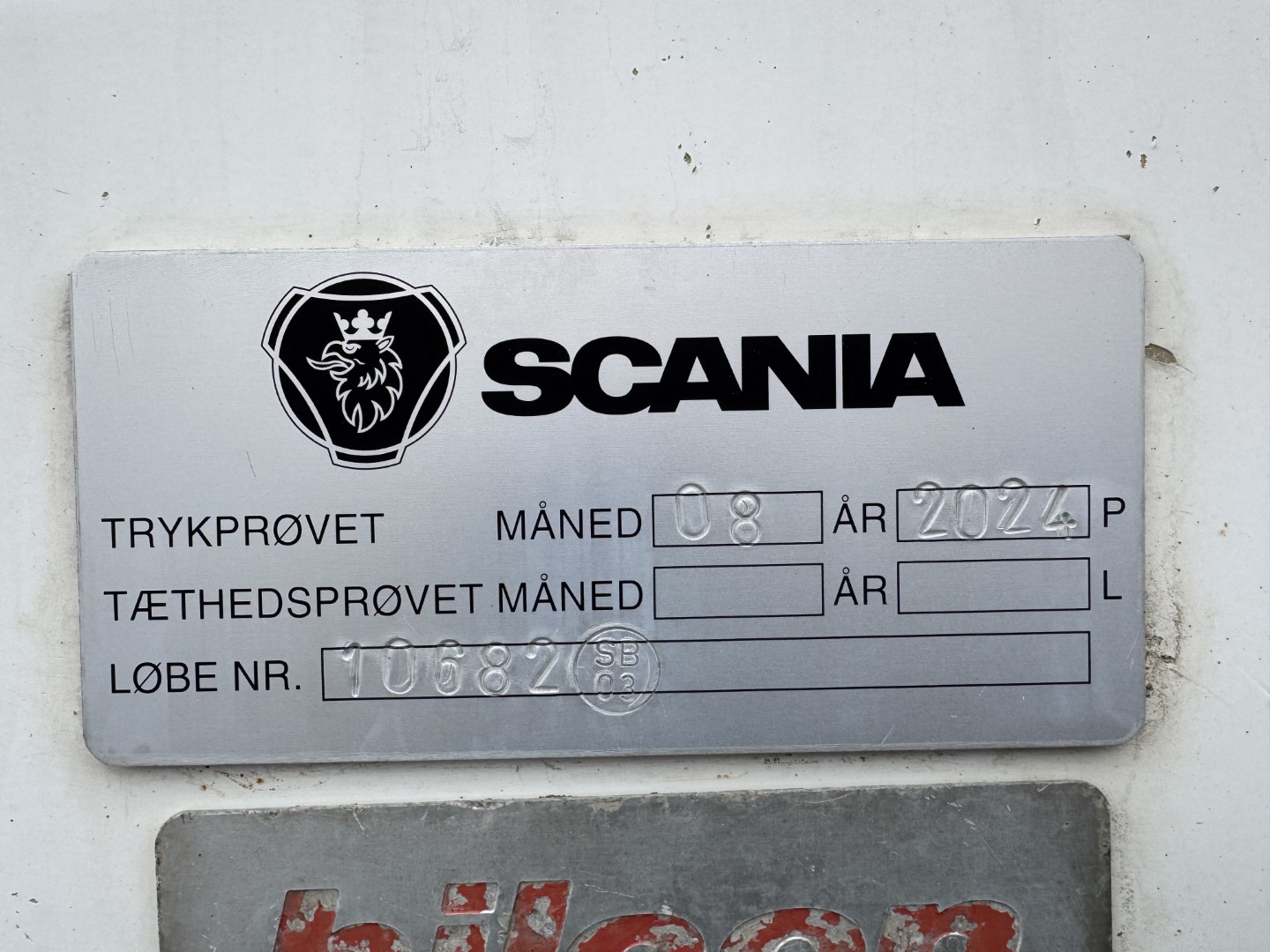 HMK Bilcon TP-200 2 akslet 22000 L ADR tank 4 Rum