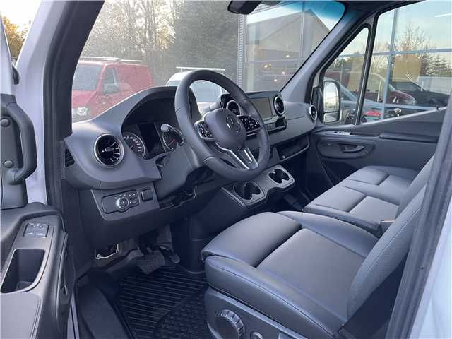 Mercedes Sprinter 319