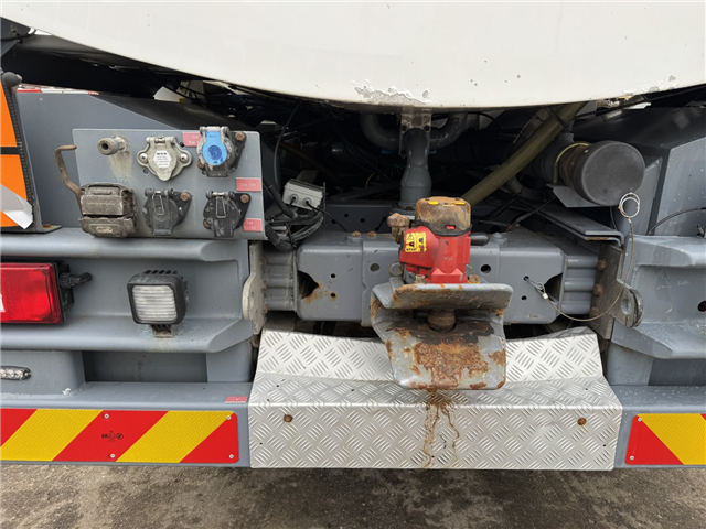 Volvo FM440 8x2*6 24.000 l. ADR Tankbil