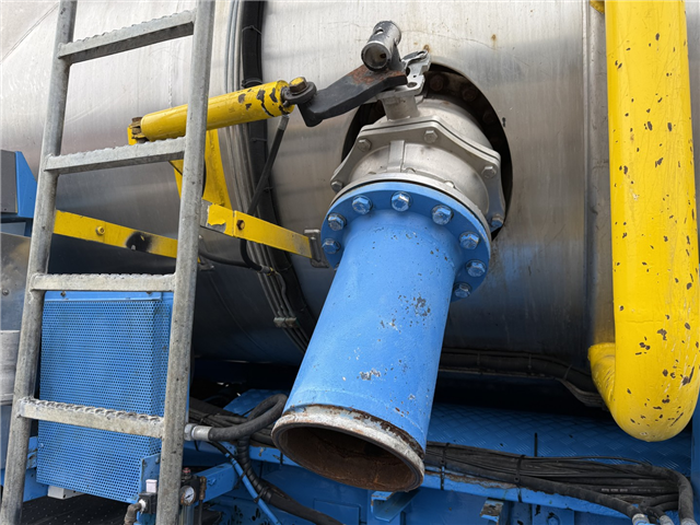 Mercedes Actros 4140 8x4 KOKS MEGAVAC 8000 ADR 13.500 l. Tørsuger