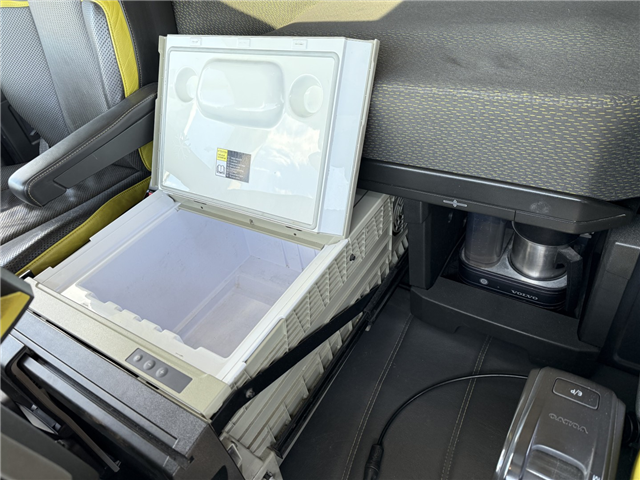 Volvo FH16/550 6x2*4 / Kran HMF 3220K4 Euro 6