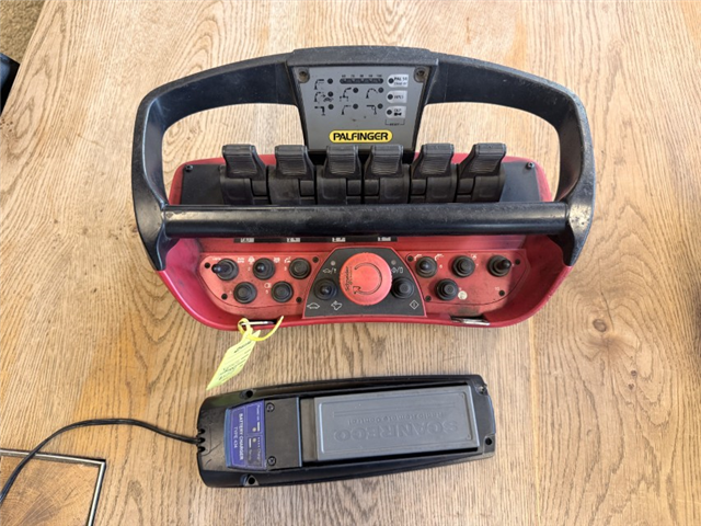 Palfinger PK 23001 EH Fjernbetjening