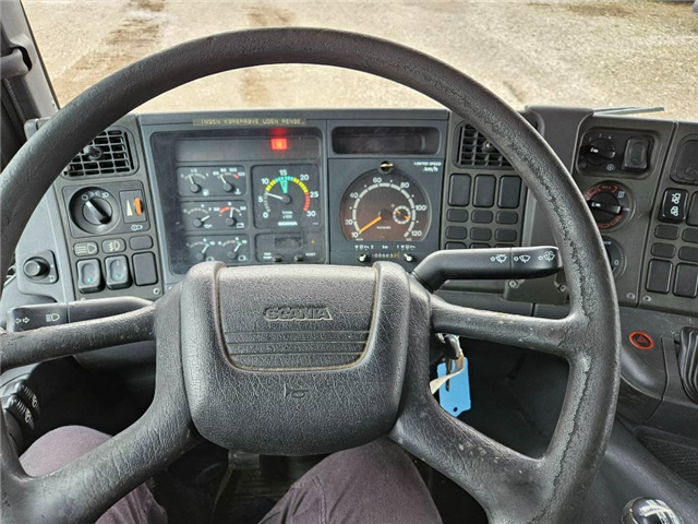 Scania P 94-310 School truck - 2 set pedals