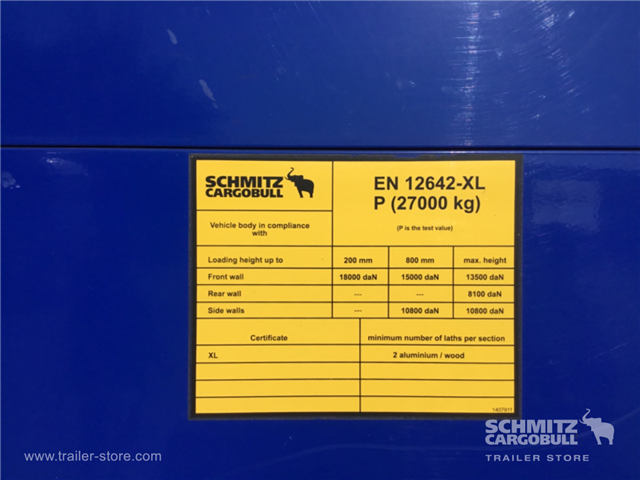 Schmitz Semi Curtainsider Standard , Foldedør højre