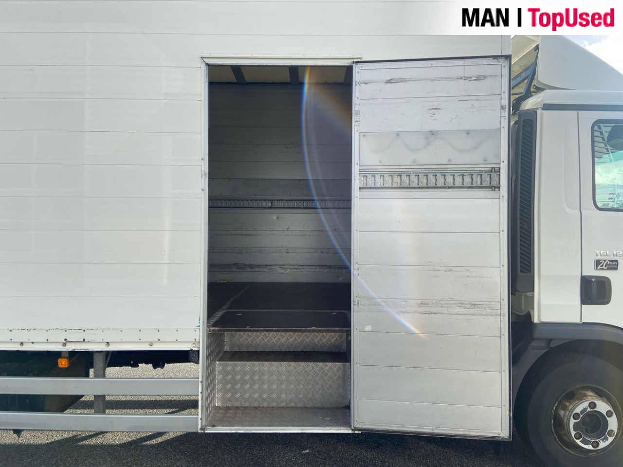 MAN TGL 12.220 4X2 BL