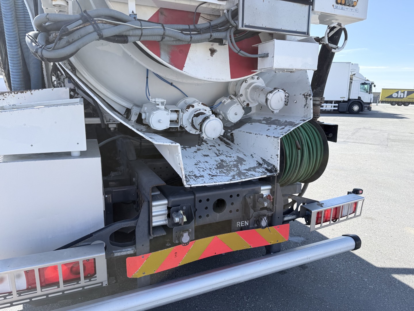 Renault T430 DTI 6x2 Hvidtved Larsen SLP 10.5 ADR