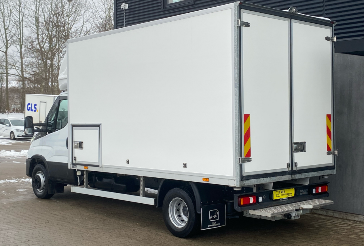 Iveco 70C21A8H/P 8 pallers