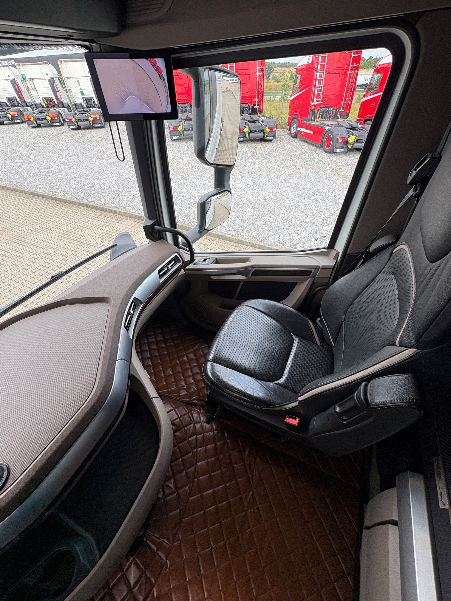 DAF XG+ FTS 530