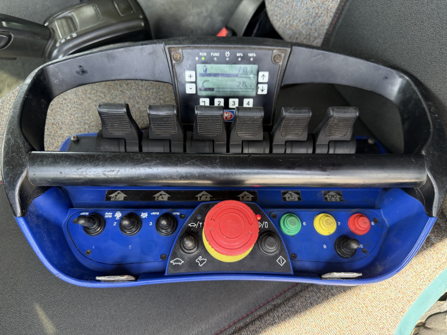 Volvo FM500 8x4*4 Hejs / Kran HMF 2620 K-5