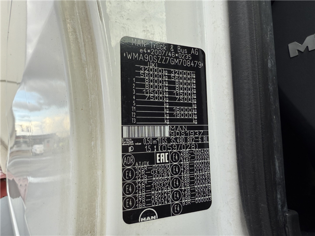 MAN TGS 35.480 8x2*6 Euro 6 23.000 l ADR Tankbil