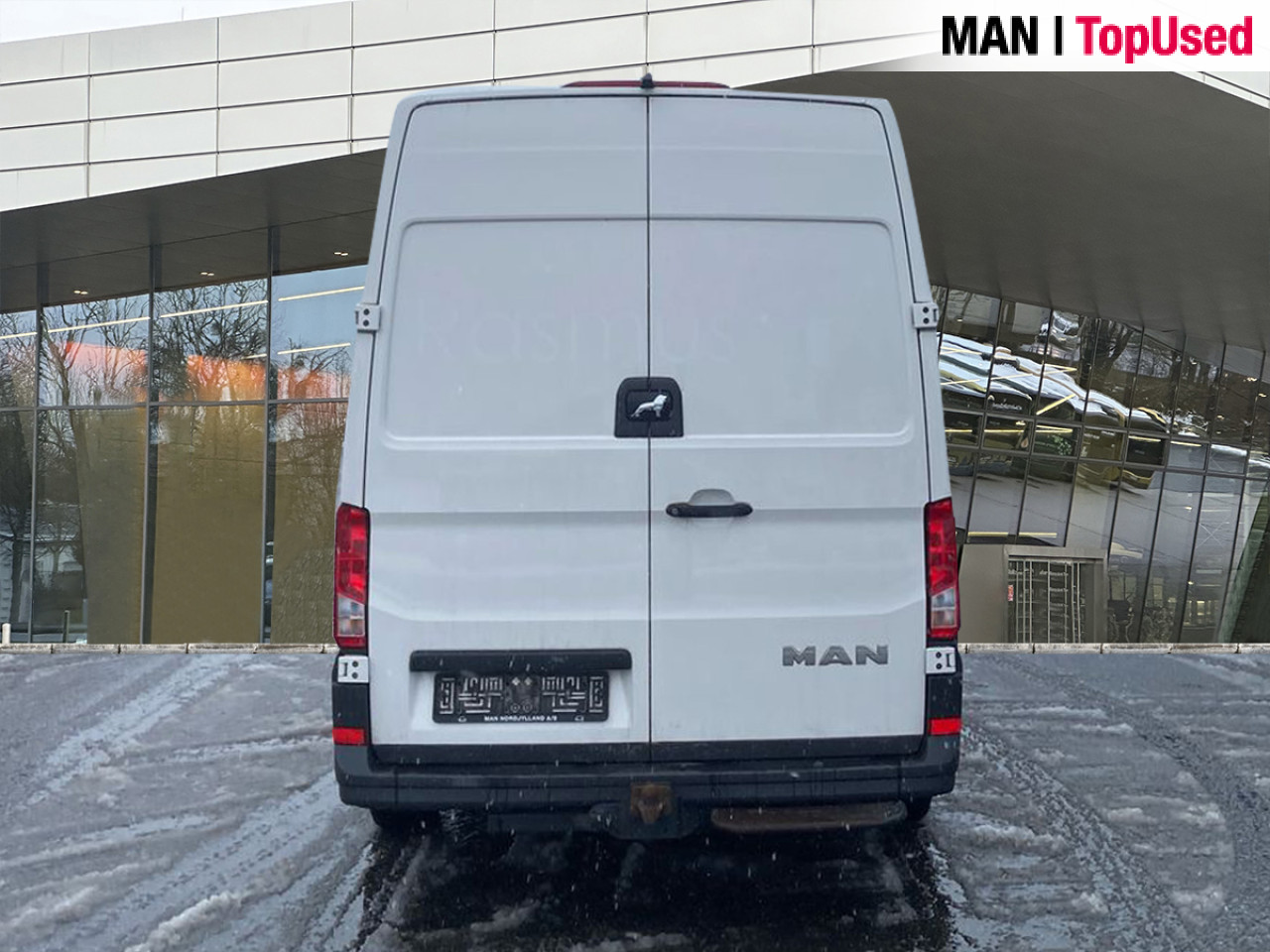 MAN TGE 3.180 4X2F SB