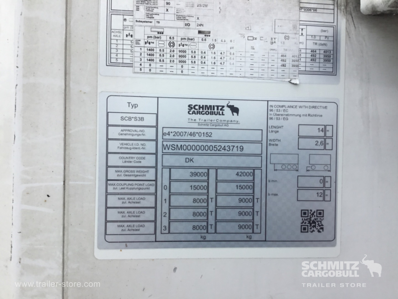 Schmitz Semi Reefer Meat hanging system
