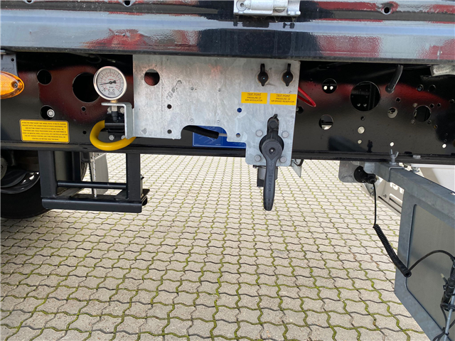 Kässbohrer SPS 3, Alusider Åben