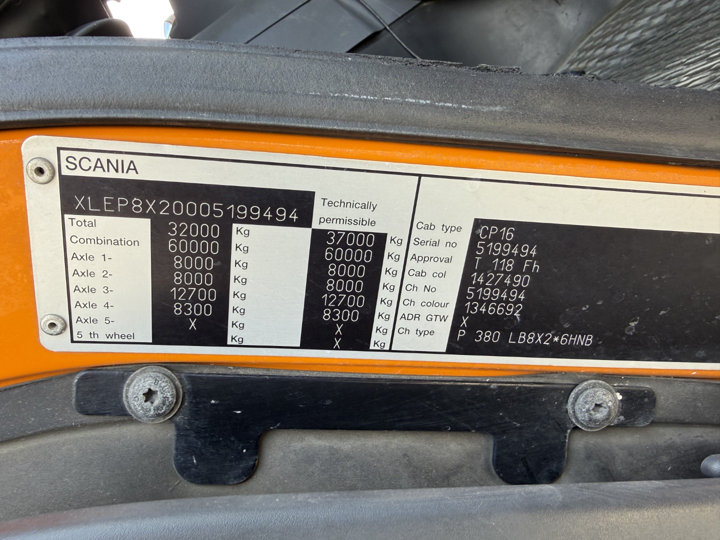 Scania P380 8x2*6 Hvidtved Larsen Flexline 414