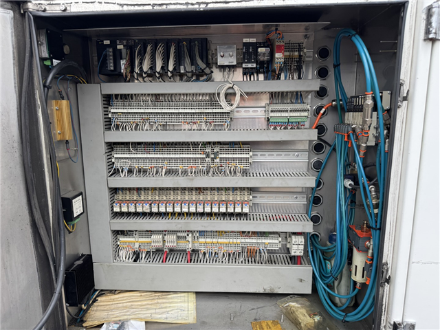 MAN TGL 12.240 4x2 Hvidtved Larsen SLP 5.5