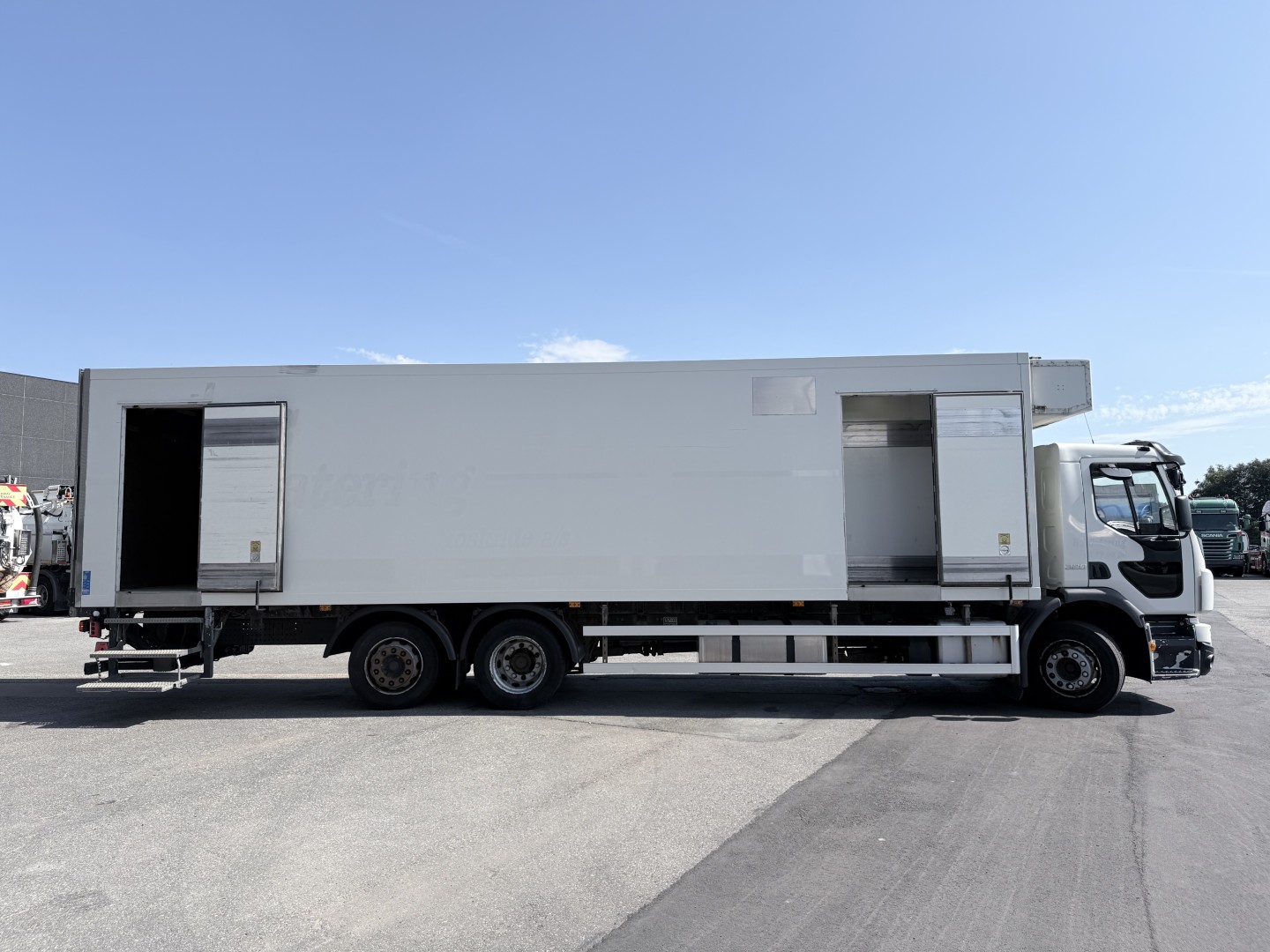 Volvo FE320 6x2*4 Frigoblock FK25SL 9.9 m kølekasse