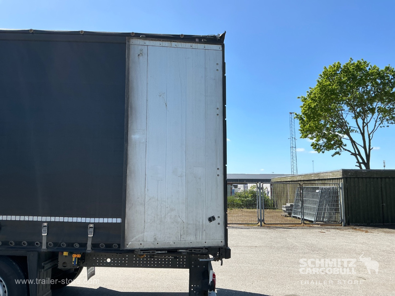Schmitz Semi Curtainsider Standard