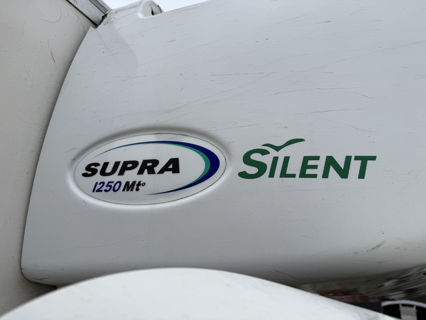 Scania P320 6x2*4 Carrier Supra 1250 Mt 9.65 m. kasse