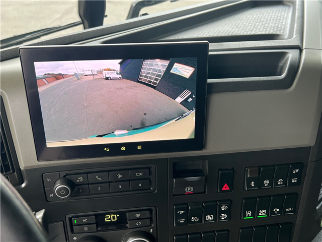 Volvo FM500 Globe hejs