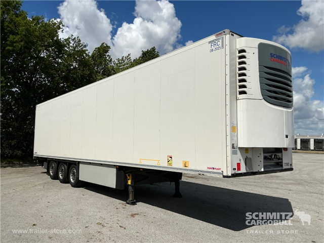 Schmitz Semi Reefer Meat hanging system