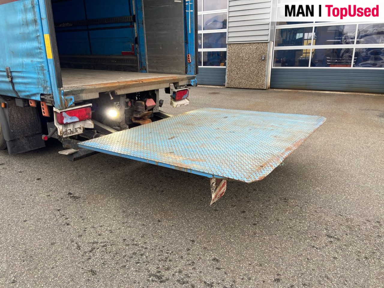 MAN TGX 26.470 6X2-2 LL