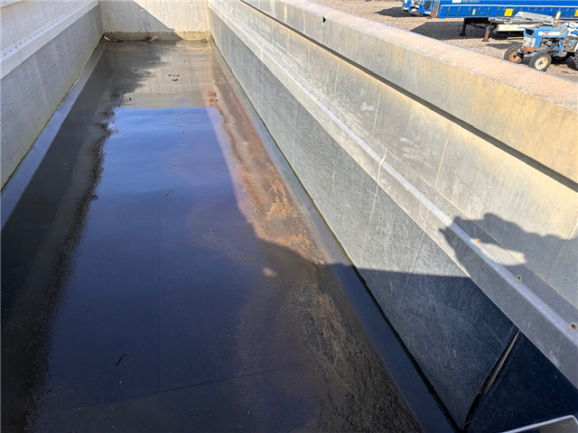 Trailerpartner 37 M3, Plastik Tip